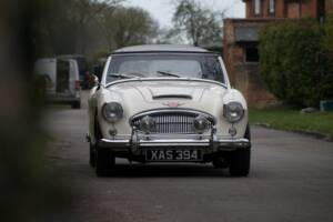 Image 10/27 de Austin-Healey 3000 Mk II (BT7) (1961)