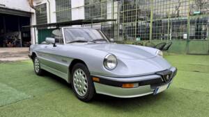 Afbeelding 7/70 van Alfa Romeo 2.0 Spider QV (1987)