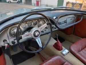 Image 15/30 of Maserati 3500 GTI Touring (1961)