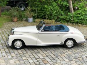 Image 5/15 of Mercedes-Benz 300 S (1953)