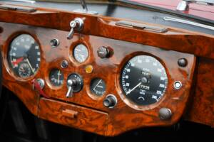 Imagen 17/51 de Jaguar XK 140 SE DHC (1957)