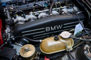 Bild 29/40 von BMW M 635 CSi (1984)