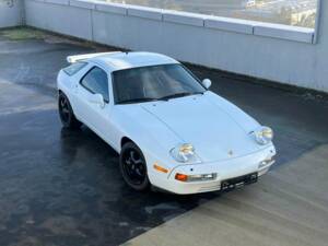 Image 1/39 de Porsche 928 GTS (1995)