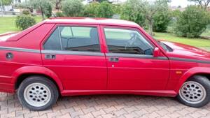 Image 10/51 of Alfa Romeo 75 1.8 Turbo (1991)