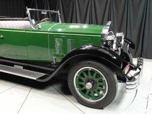 Image 8/15 of Willys-Knight 66 A (1928)