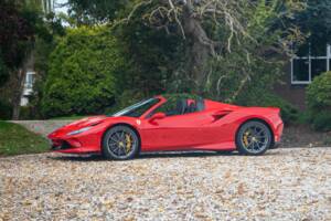 Bild 9/43 von Ferrari F8 Spider (2020)