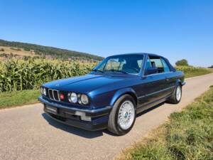 Afbeelding 5/26 van BMW 325i (1989)