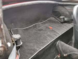 Image 42/58 of MG MGB (1968)