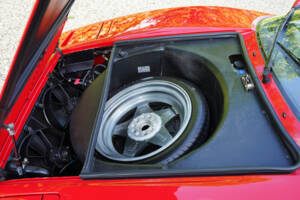 Image 32/50 of Ferrari 328 GTS (1986)