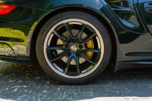 Bild 30/37 von Porsche 911 GT2 (2008)
