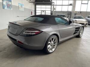 Afbeelding 7/39 van Mercedes-Benz SLR McLaren (2008)