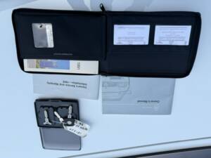 Image 17/20 of Mercedes-Benz 300 SL-24 (1992)