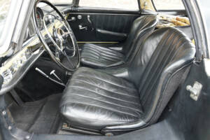 Afbeelding 18/50 van Mercedes-Benz 300 SL Roadster (1961)