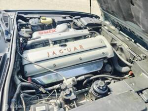 Image 31/50 of Jaguar XJR 4.0 Supercharged (1996)