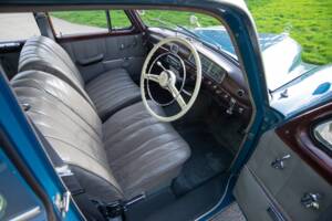 Bild 10/31 von Mercedes-Benz 220 a (1955)