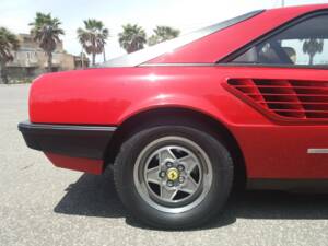 Image 3/73 de Ferrari Mondial Quattrovalvole (1984)
