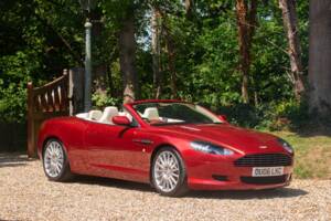 Image 11/50 of Aston Martin DB 9 Volante (2006)