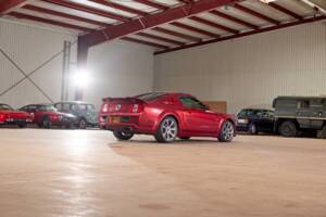 Image 4/68 of Ford Mustang GT (2005)