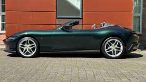 Bild 57/97 von Ferrari Roma Spider (2011)