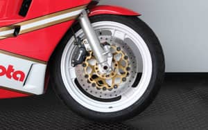 Image 17/95 of Bimota YB6 (1990)