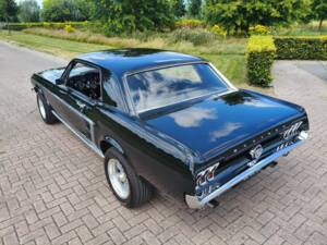Image 8/8 of Ford Mustang 289 (1967)