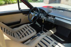 Afbeelding 25/50 van Ferrari Dino 246 GT (1971)