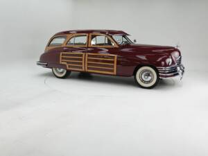 Afbeelding 3/15 van Packard Eight Station Sedan (1947)