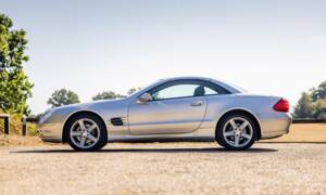 Image 3/50 de Mercedes-Benz SL 500 (2003)