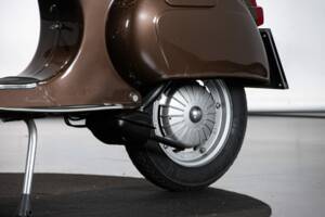 Immagine 50/50 di Piaggio Vespa 125 Primavera (1975)