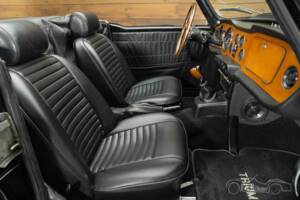Image 8/19 of Triumph TR 6 (1971)