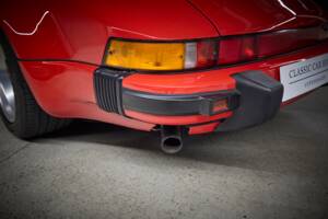 Immagine 35/96 di Porsche 911 Speedster 3.2 (1989)