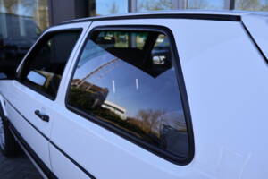 Imagen 14/16 de Volkswagen Golf Mk II GTi 1.8 (1988)