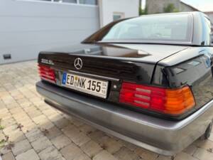 Image 15/38 de Mercedes-Benz 300 SL (1993)
