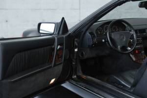 Image 21/50 of Mercedes-Benz 600 SL (1993)