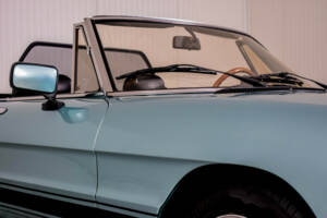 Bild 30/48 von Alfa Romeo 2.0 Spider (1983)