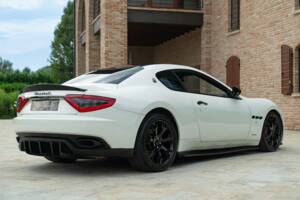 Bild 6/50 von Maserati GranTurismo 4.2 (2008)