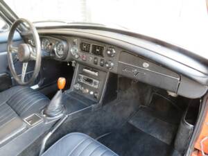 Afbeelding 12/18 van MG MGB GT (1972)