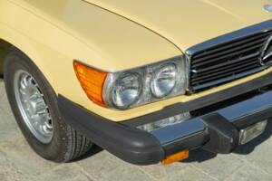 Image 20/50 of Mercedes-Benz 450 SL (1977)