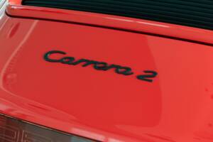Afbeelding 25/48 van Porsche 911 Carrera 2 (1990)