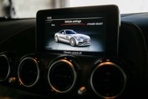 Image 22/50 of Mercedes-AMG GT-C Roadster (2017)