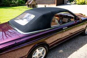 Image 40/46 of Bentley Azure (1997)