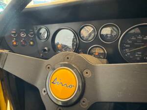 Immagine 17/22 di Ferrari Dino 208 GT4 (1975)