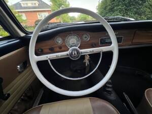 Image 12/14 of Volkswagen Karmann Ghia 1600 L (1968)