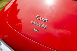 Immagine 7/19 di Jaguar E-Type (1969)