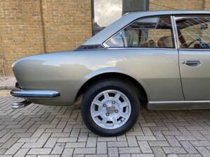 Imagen 46/58 de Peugeot 504 V6 Coupe (1977)