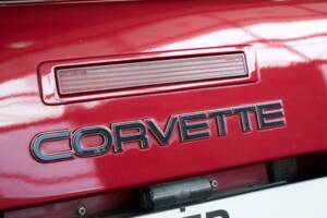 Imagen 18/50 de Chevrolet Corvette Convertible (1990)
