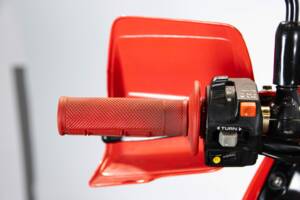 Bild 43/50 von Honda NX 650 Dominator (1990)