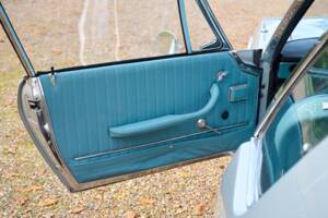 Image 50/50 of Jensen FF (1967)