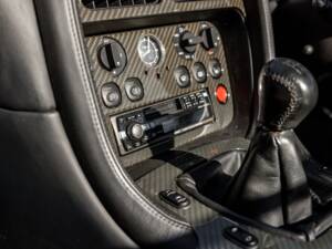 Bild 8/83 von Aston Martin DB 7 Vantage Volante (2001)