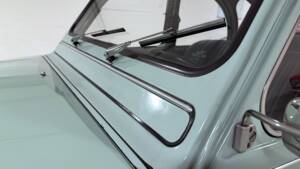 Image 12/38 of Citroën 2 CV 6 (1982)